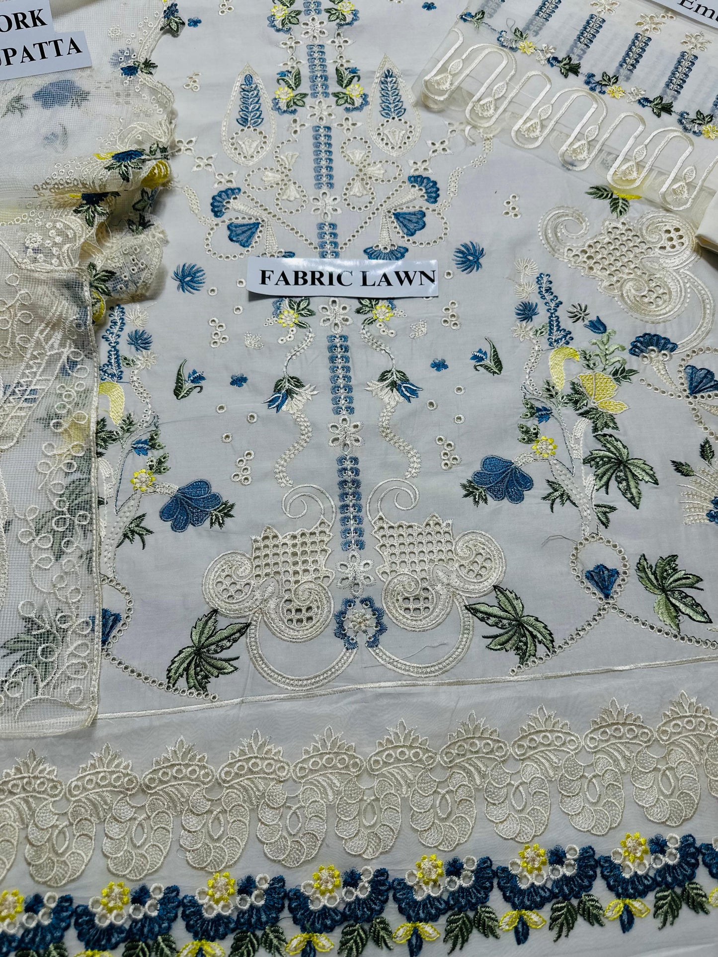 QALAMQAR - 3PC LAWN EMBROIDERED SHIRT WITH NET EMBROIDERED DUPATTA AND TROUSER -BIC-3801